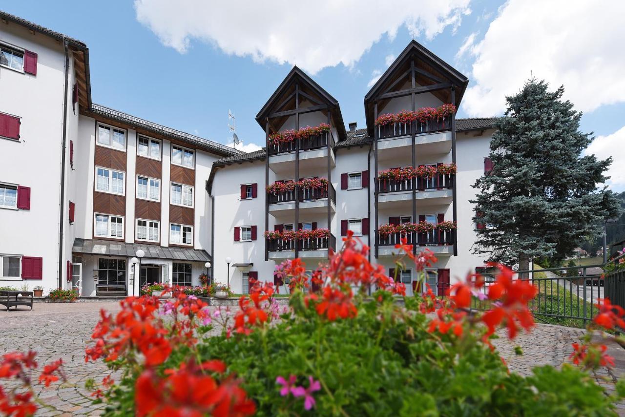 Residence Casa Metz Santa Cristina Val Gardena Екстериор снимка