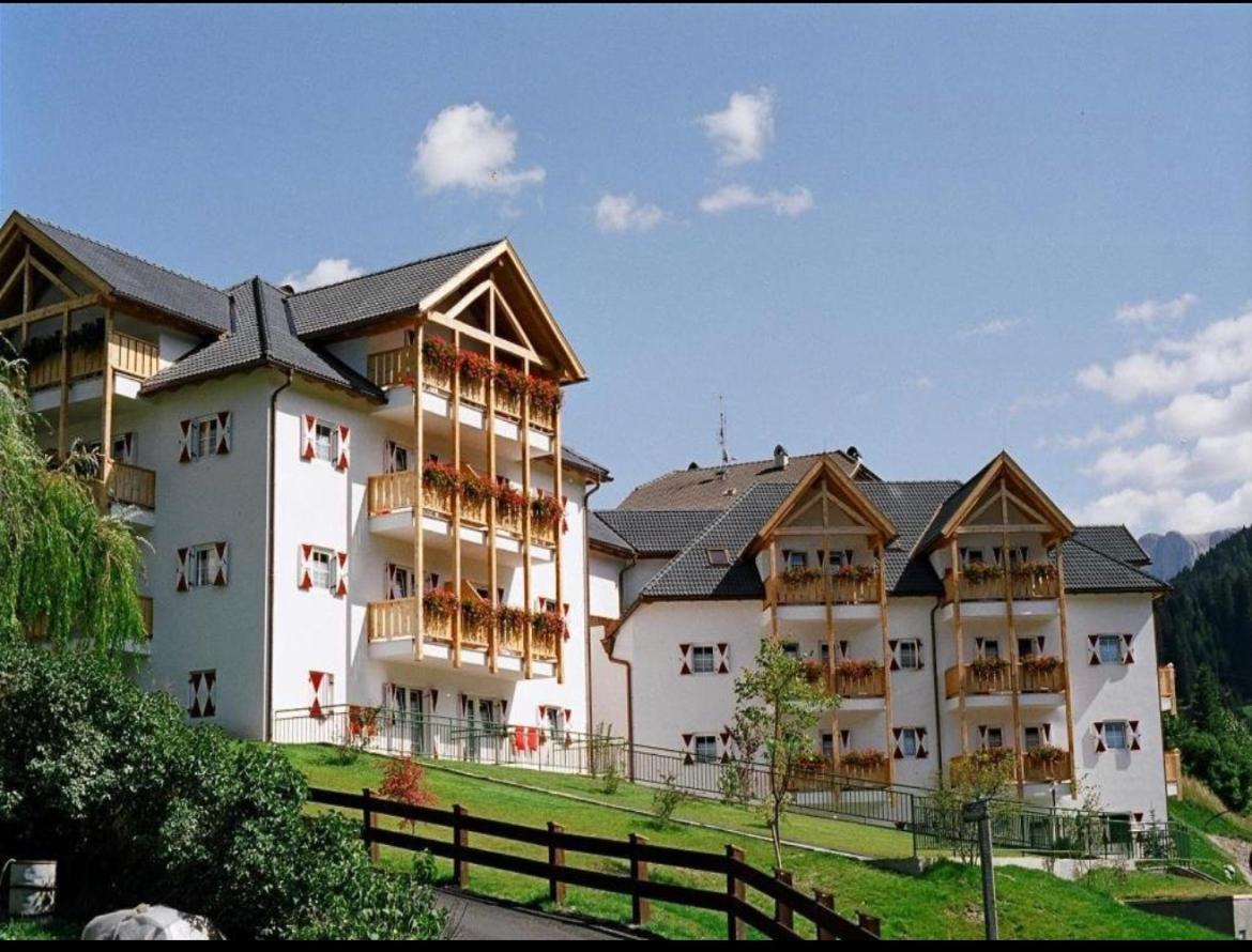 Residence Casa Metz Santa Cristina Val Gardena Екстериор снимка